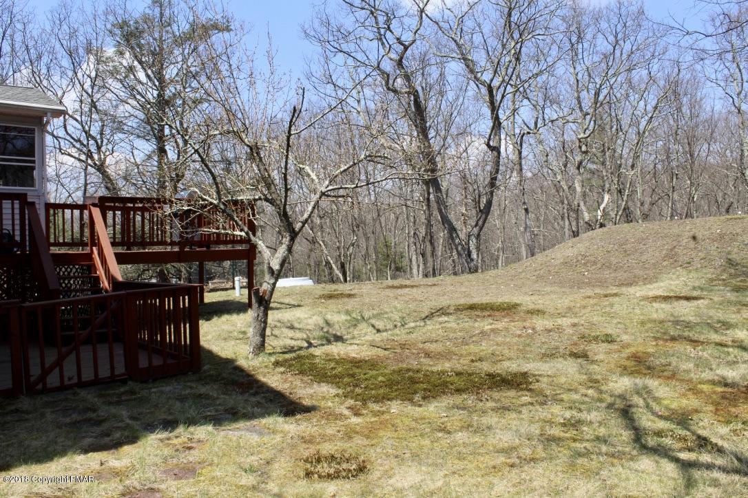 108 Gold Finch Road Bushkill, PA 18324 - Photo 29 of 32 a view of outdoor space with seating