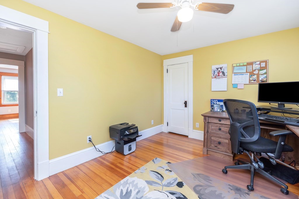 919 Wilbraham Road Springfield, MA 01109 - Photo 24 of 39