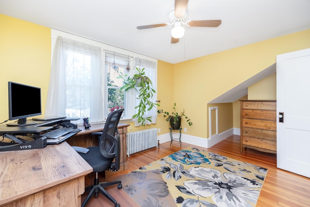 919 Wilbraham Road Springfield, MA 01109 - Photo 25 of 39