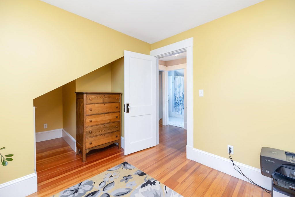 919 Wilbraham Road Springfield, MA 01109 - Photo 26 of 39