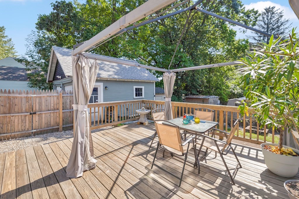 919 Wilbraham Road Springfield, MA 01109 - Photo 33 of 39