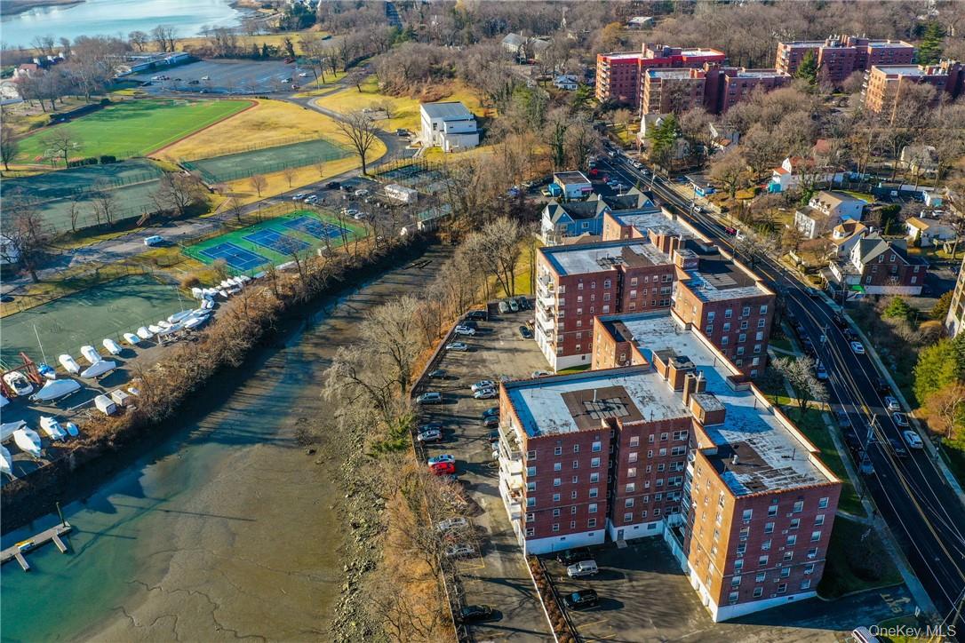 720 Pelham Road, Unit 1E New Rochelle, NY 10805 - Photo 18 of 20