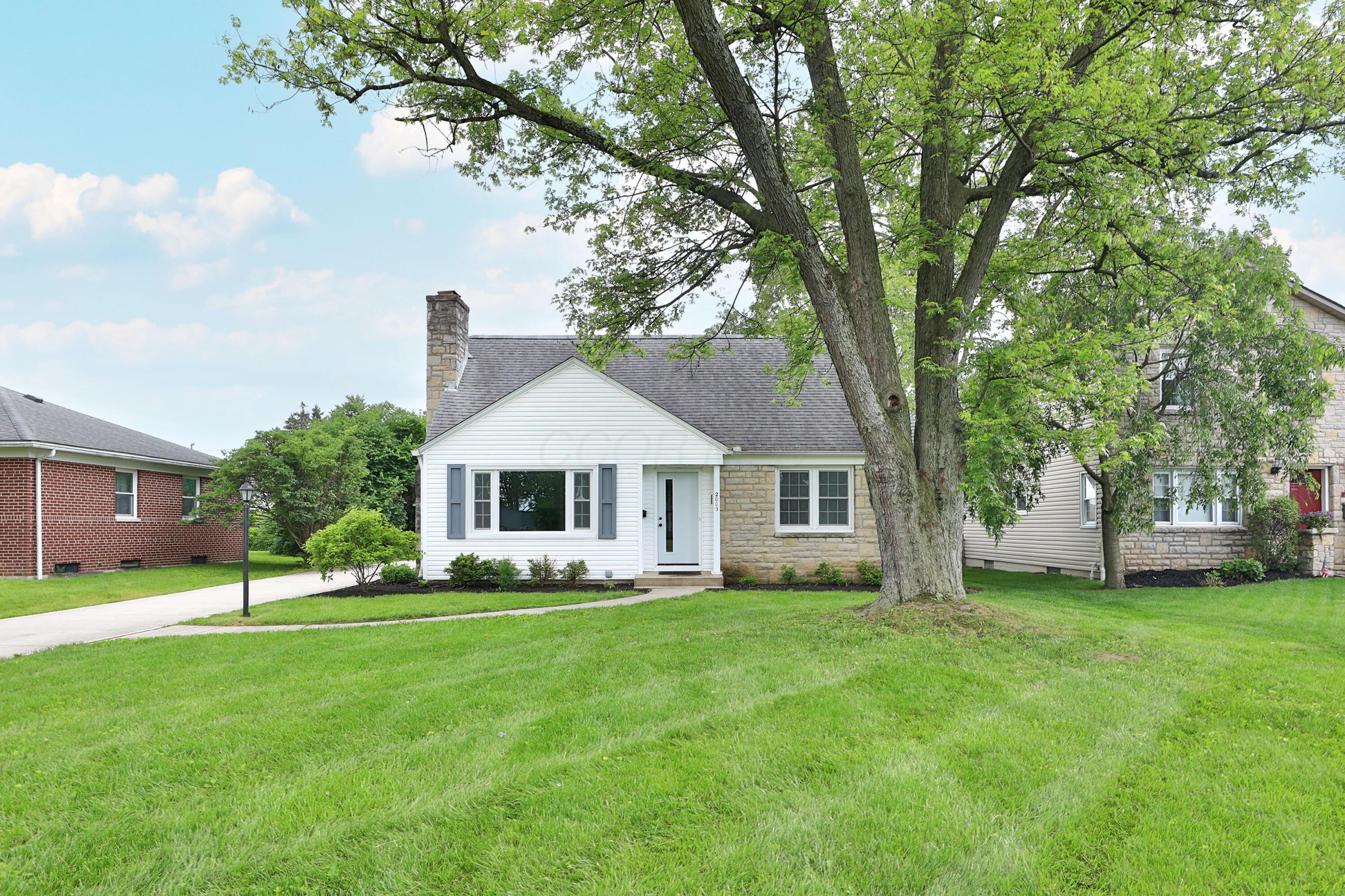 2009 Zollinger Road Columbus, OH 43221 - Photo 2 of 45 2009-Zollinger-01