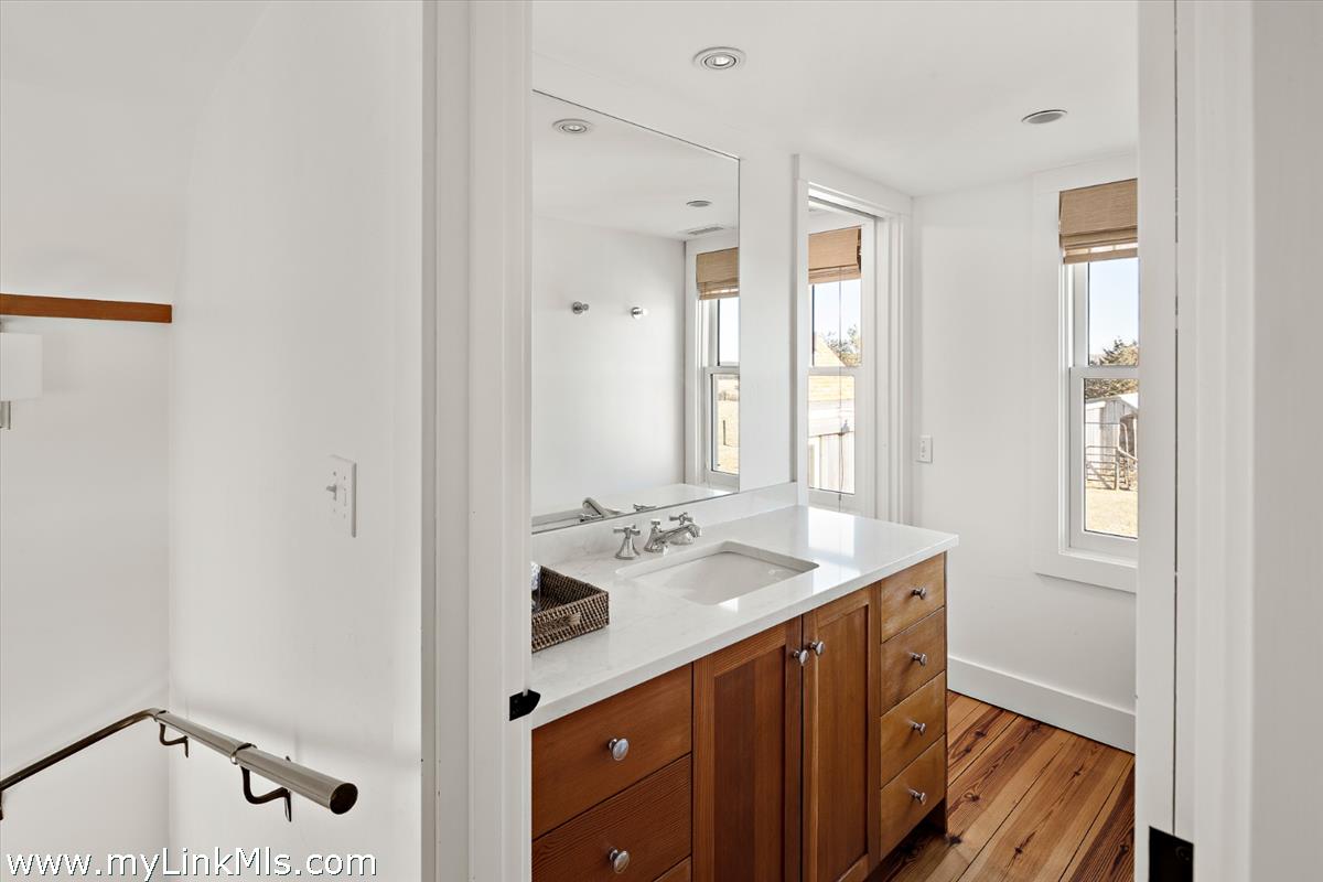 146 Quenames Road Chilmark, MA 02535 - Photo 56 of 77 Guest House second floor Bathroom