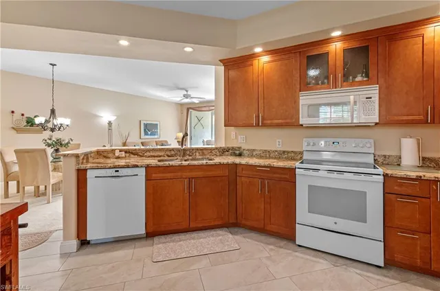 $339,900 | 9030 Spring Run Boulevard, Unit 507, Estero, FL 34135