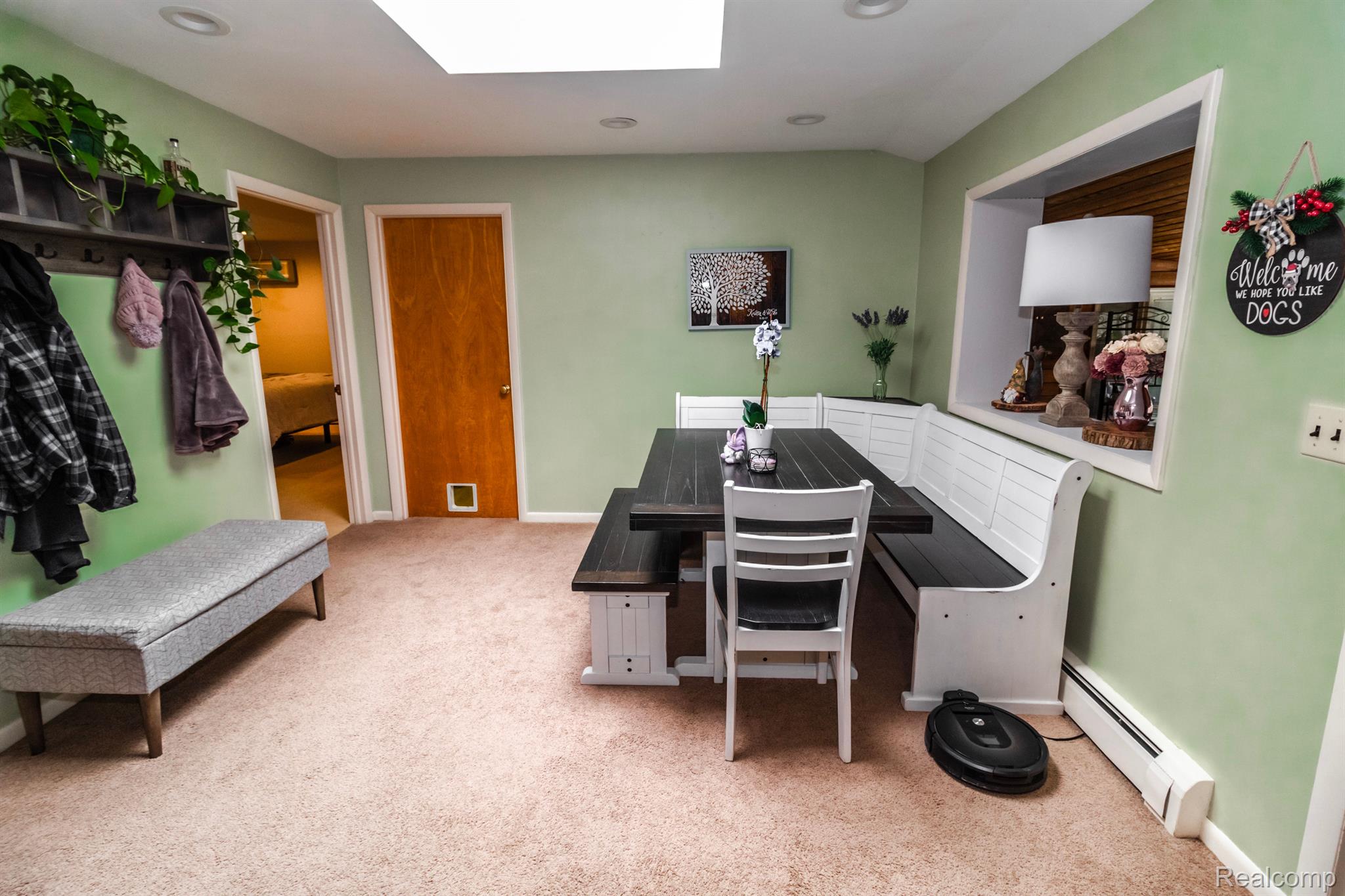 324 Hillview Street Rochester, MI 48306 - Photo 21 of 51 Dining Rm