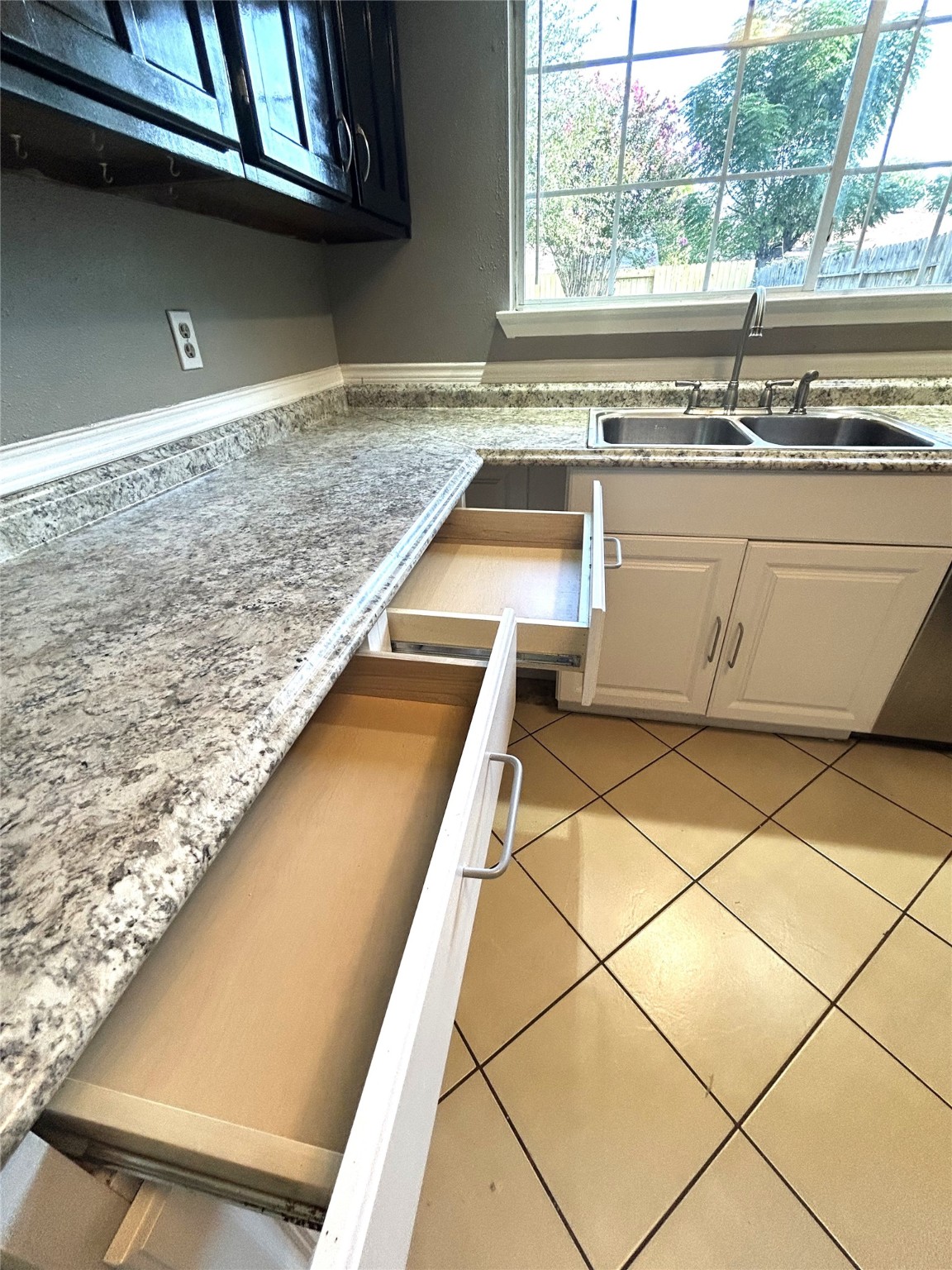 2715 Spring Canyon Court Houston, TX 77067 - Photo 14 of 32