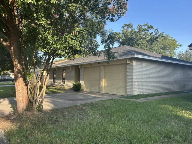 $1,650 | 2715 Spring Canyon Court, Houston, TX 77067