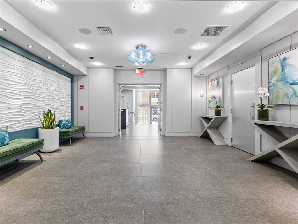 234 Causeway Street, Unit U702 Boston, MA 02114 - Photo 24 of 27 a view of a room with gym equipment