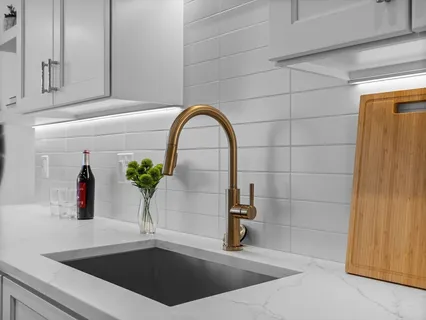 a close view of sink and tap