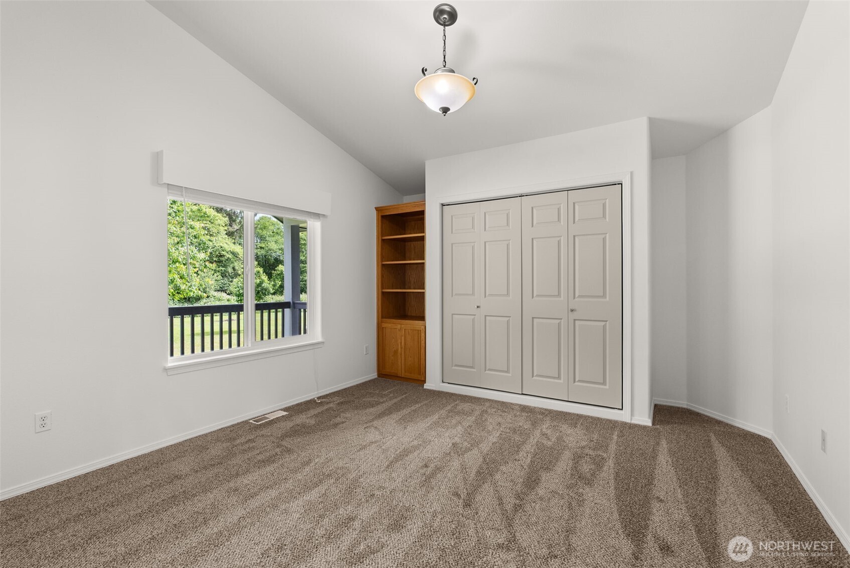 5 Martin Lane Raymond, WA 98577 - Photo 19 of 40