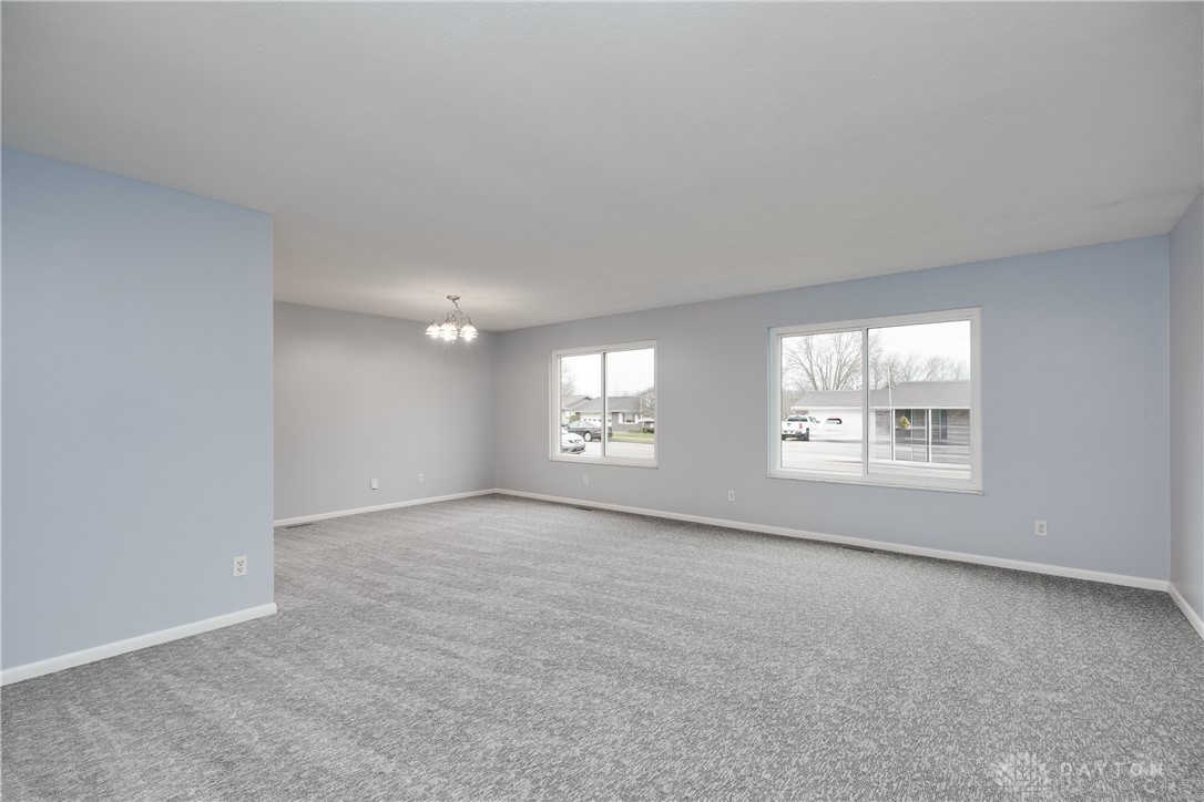 4204 Wagner Road Kettering, OH 45440 - Photo 7 of 58