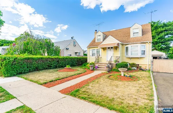 $400,000 | 230-232 Sherwood Avenue, Paterson, NJ 07502