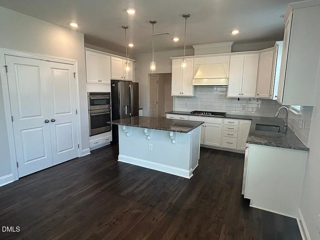621 Ressler Street Holly Springs, NC 27540 - Photo 7 of 20 1000614435