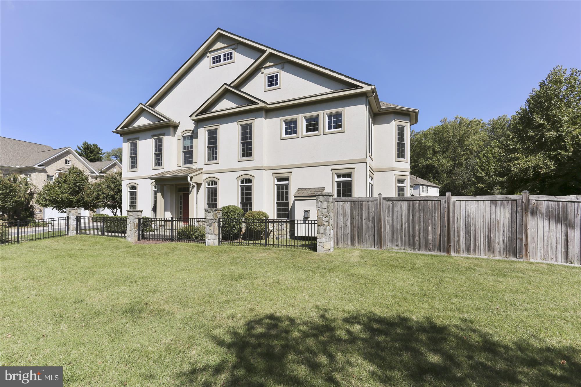 8205 River Quarry Place Bethesda, MD 20817 - Photo 12 of 114