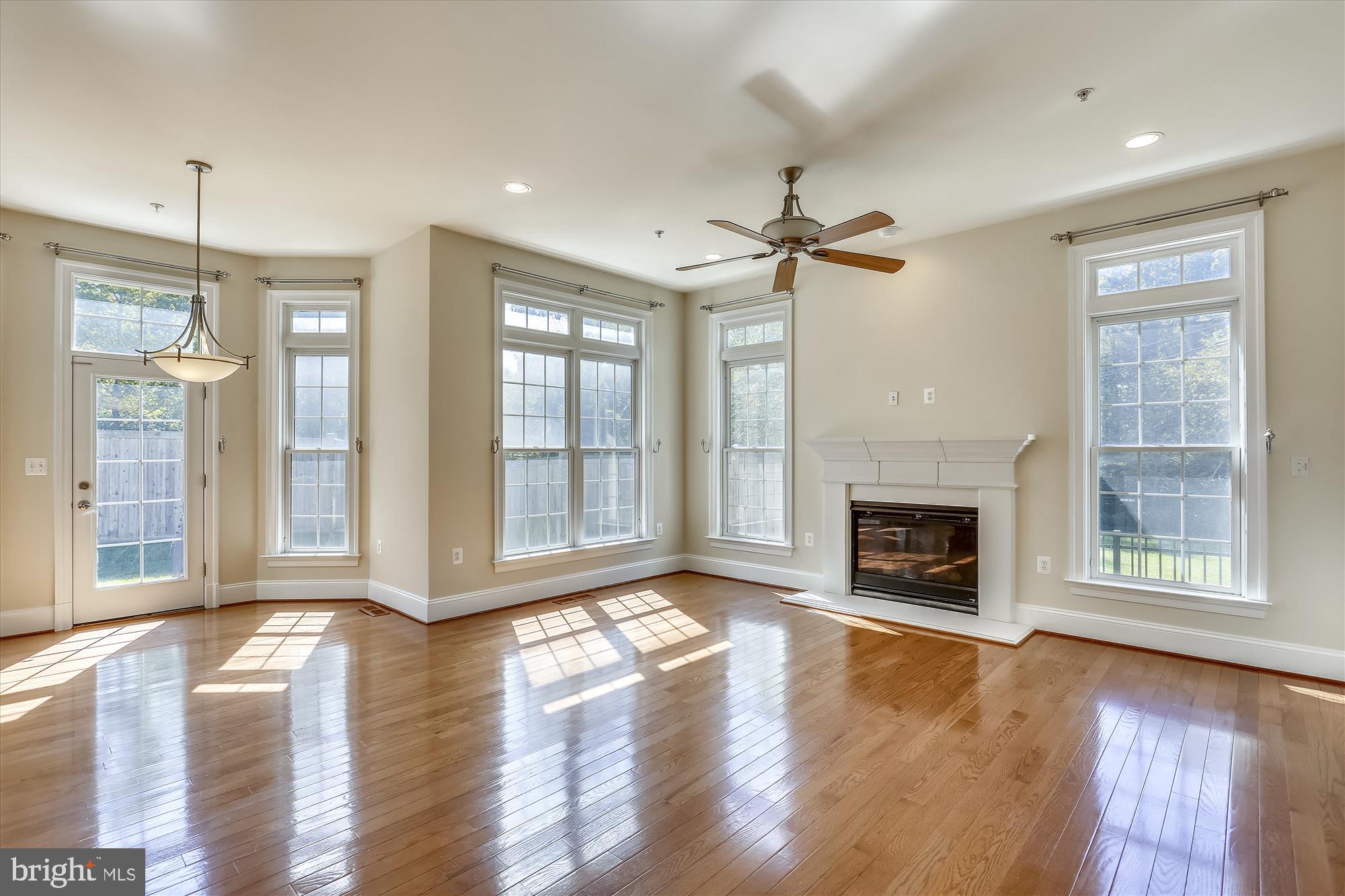 8205 River Quarry Place Bethesda, MD 20817 - Photo 14 of 114