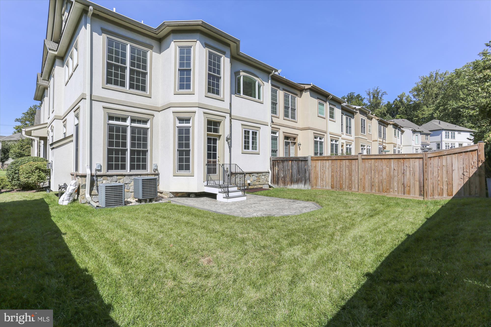 8205 River Quarry Place Bethesda, MD 20817 - Photo 9 of 114