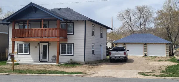 $360,000 | 924 7th Street, Rawlins, WY 82301