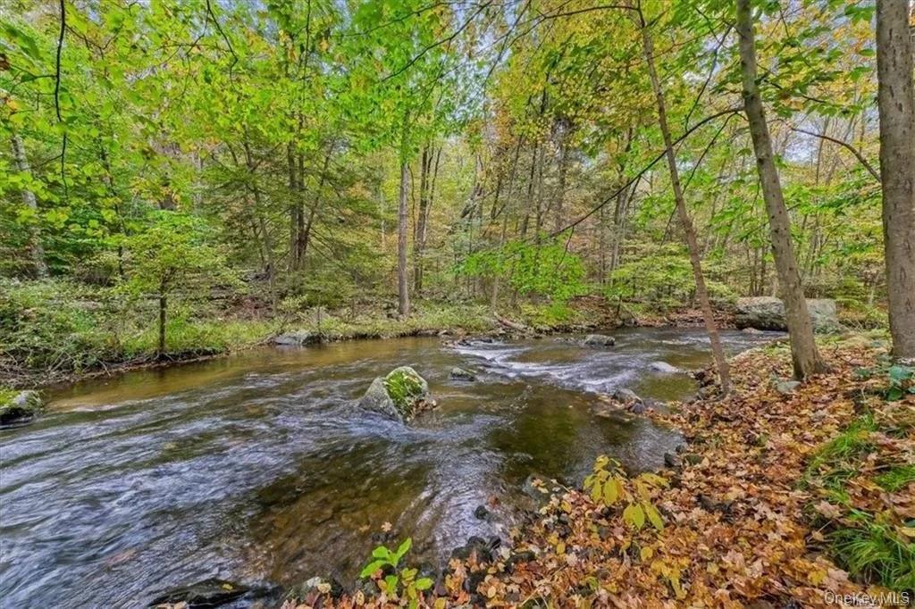 52 Cascade Road Warwick, NY 10990 - Photo 28 of 32