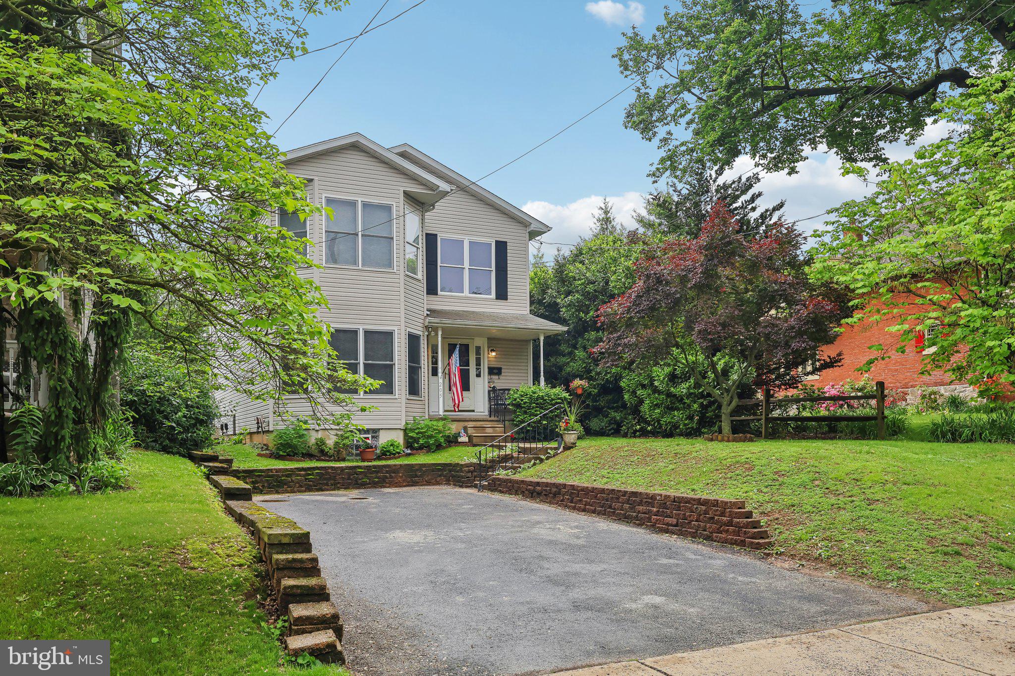 205 Linden Avenue Rutledge, PA 19070 - Photo 2 of 50 Gallery Image 2