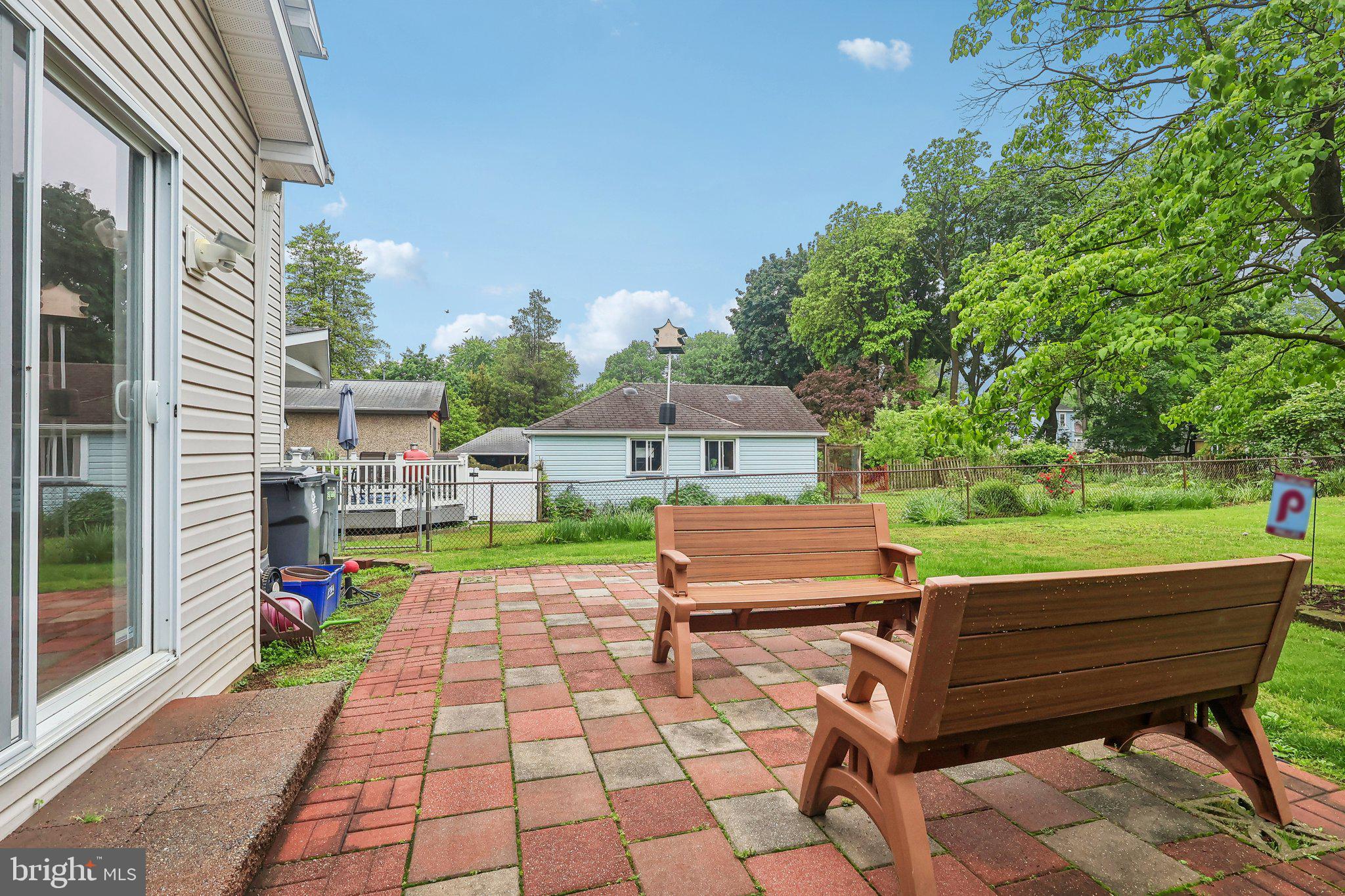 205 Linden Avenue Rutledge, PA 19070 - Photo 29 of 50 Rear Patio