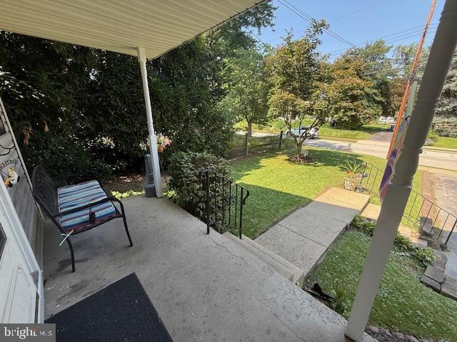 205 Linden Avenue Rutledge, PA 19070 - Photo 35 of 50 Porch