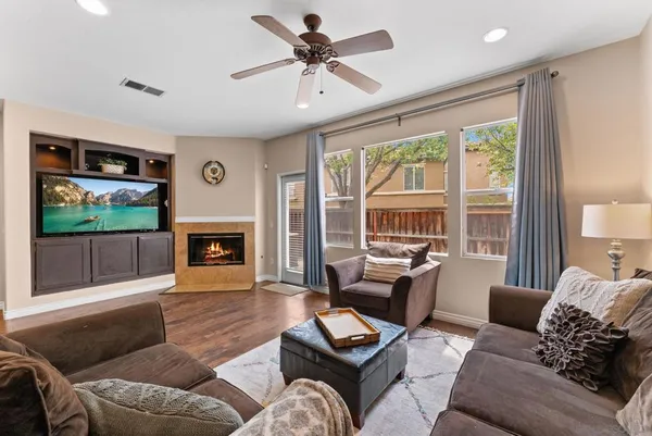 $649,999 | 814 Caminito Francisco, Chula Vista, CA 91913