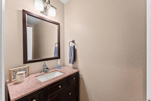 $649,999 | 814 Caminito Francisco, Chula Vista, CA 91913
