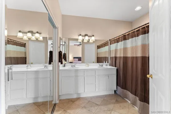 $649,999 | 814 Caminito Francisco, Chula Vista, CA 91913