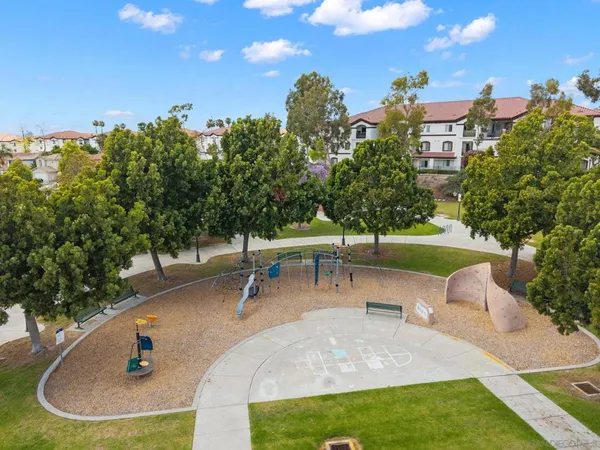 $649,999 | 814 Caminito Francisco, Chula Vista, CA 91913