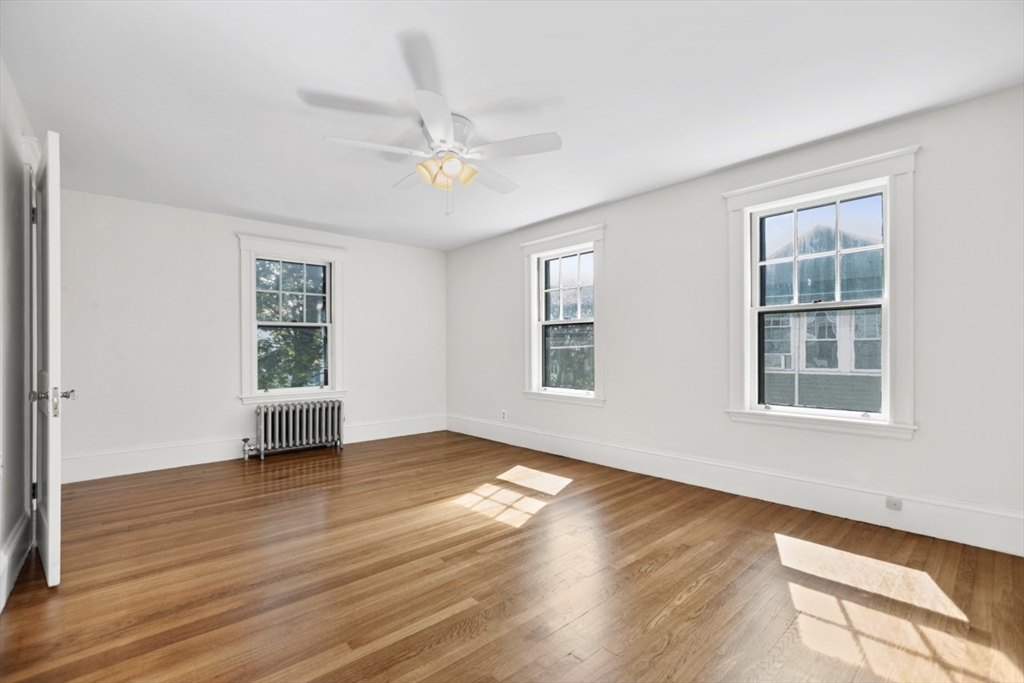 75 Riverview Avenue Waltham, MA 02453 - Photo 19 of 41