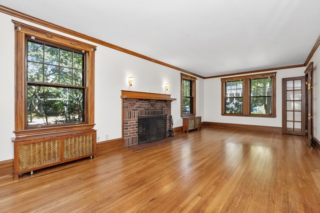 75 Riverview Avenue Waltham, MA 02453 - Photo 5 of 41