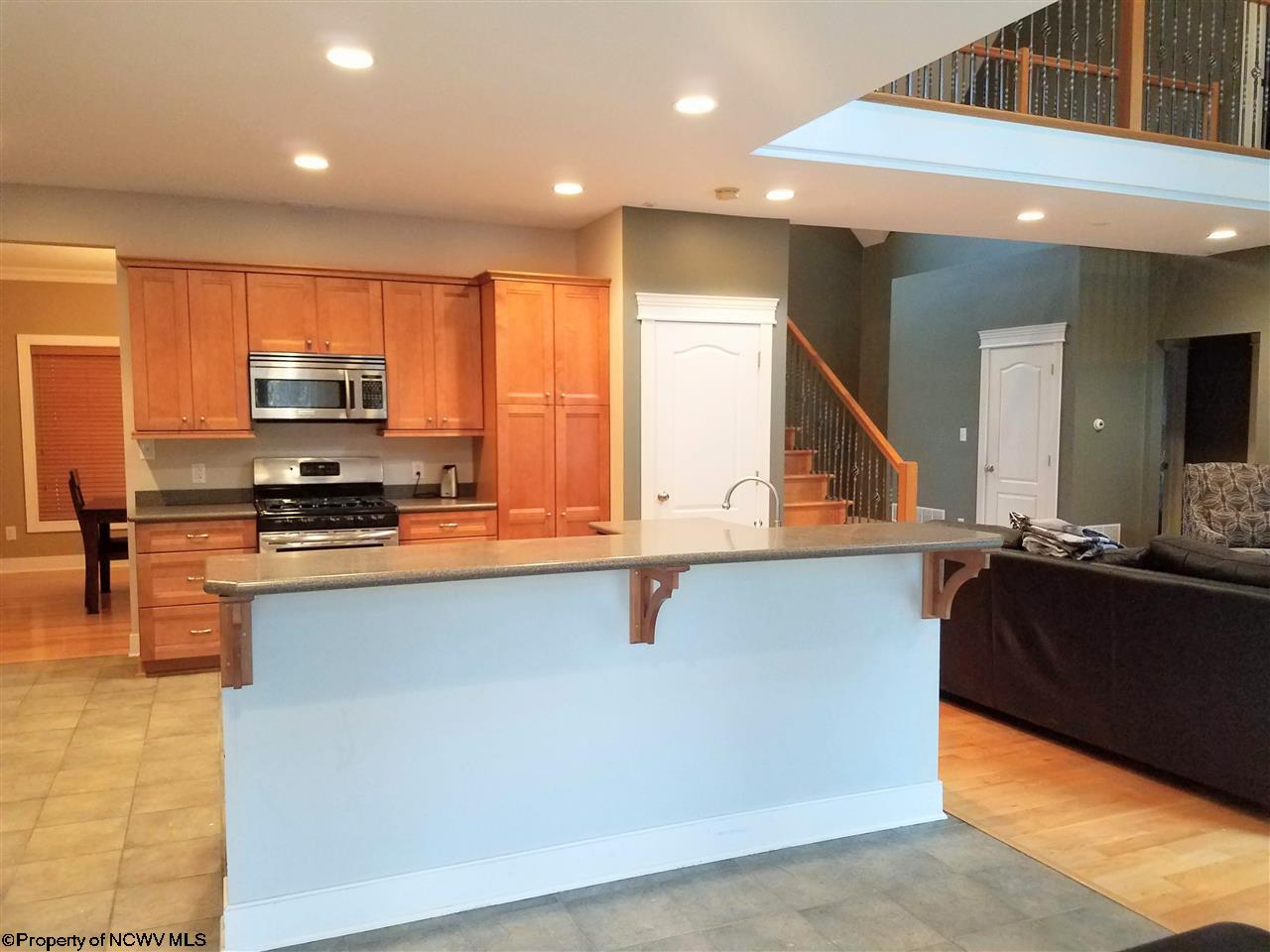 185 Stone Rdg Drive Fairmont, WV 26554 - Photo 9 of 20 Gallery Image 9