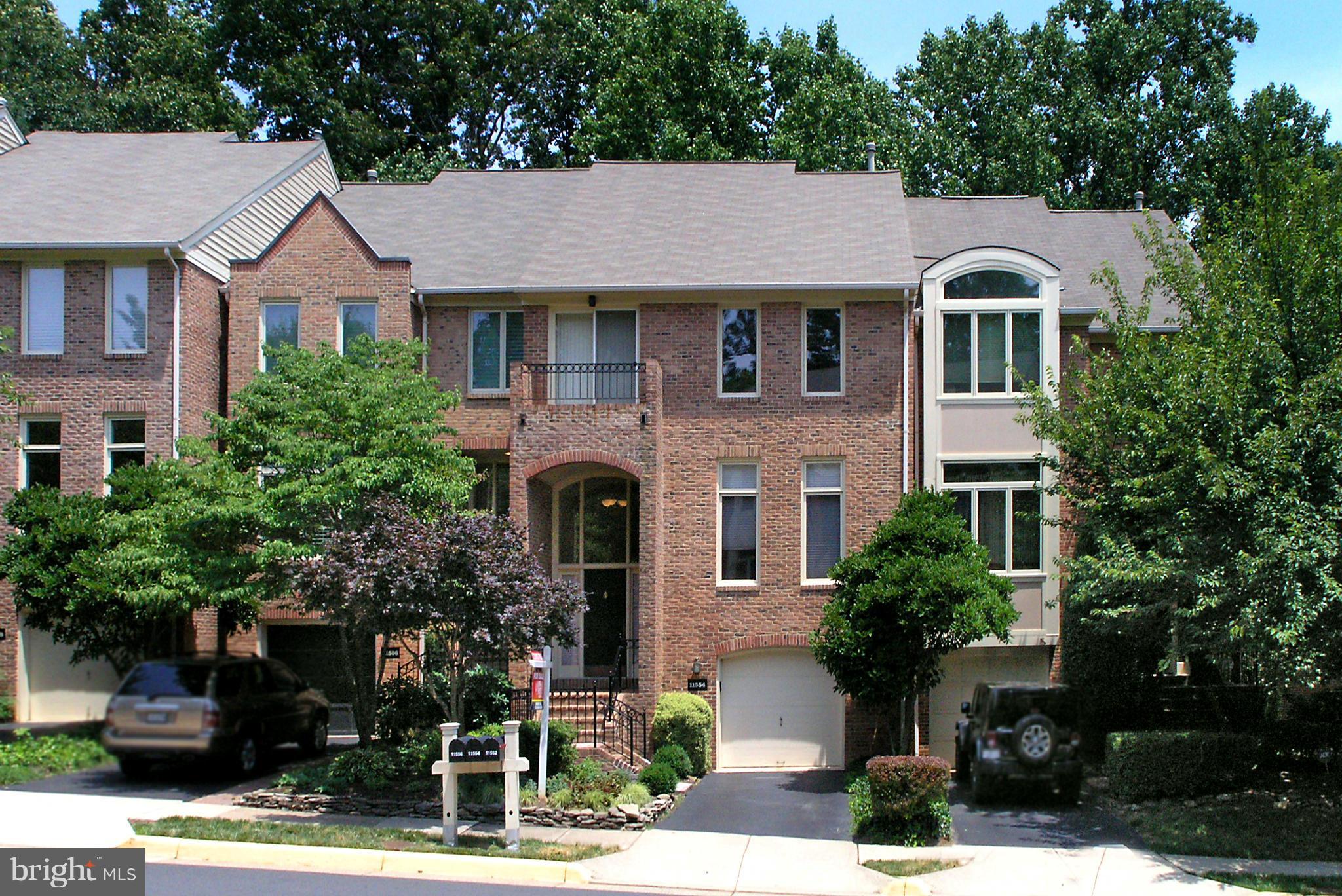 Exterior (Front)