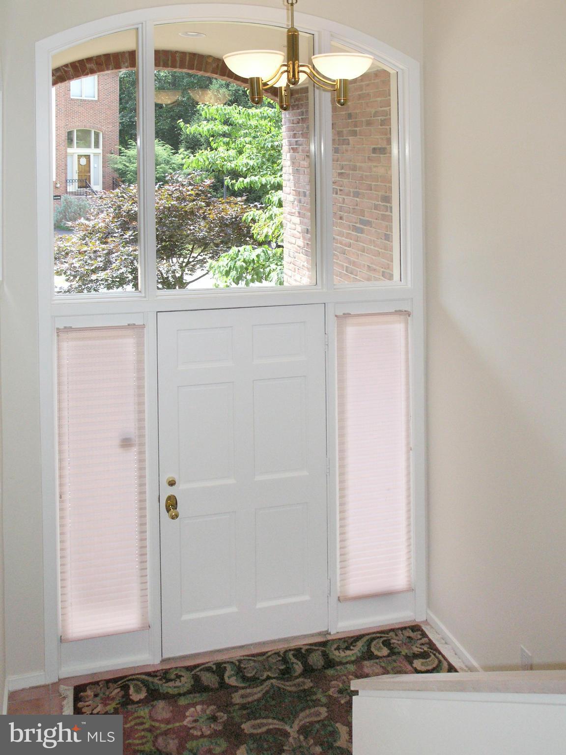 11554 Hemingway Drive Reston, VA 20194 - Photo 3 of 30 Foyer