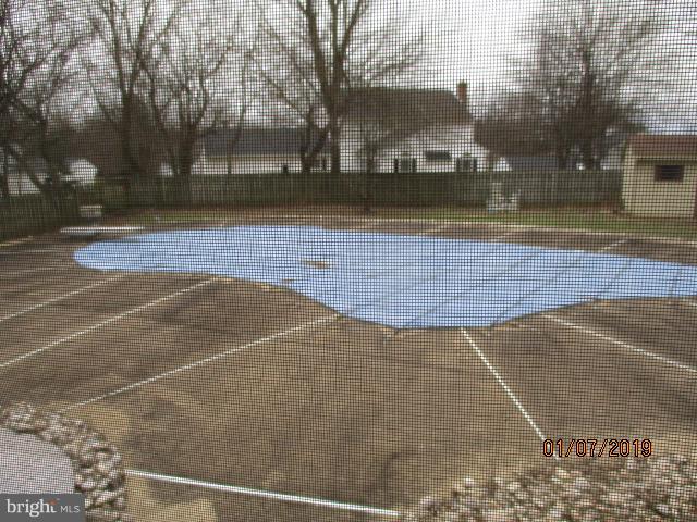 924 Sage Road West Chester, PA 19382 - Photo 10 of 22 Gallery Image 10