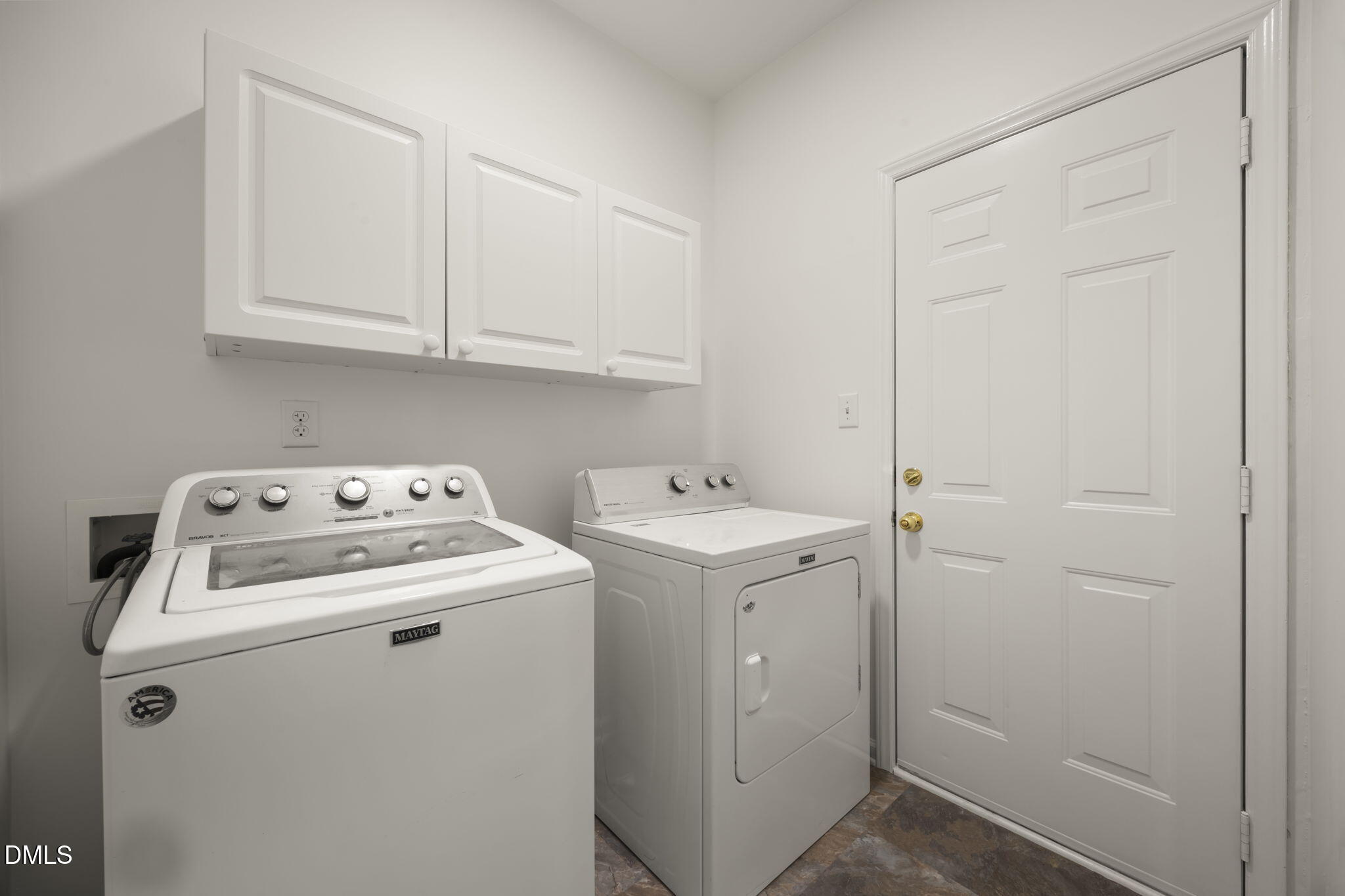 8704 Springhouse Lane Raleigh, NC 27617 - Photo 26 of 46 30-web-or-mls-484A6923