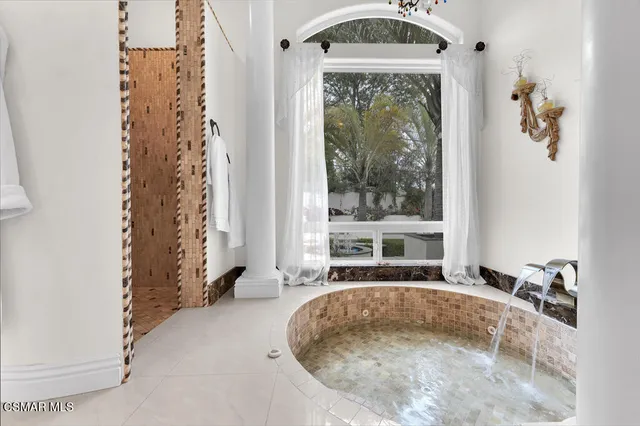 $2,699,000 | 932 Rosario Drive, Thousand Oaks, CA 91362