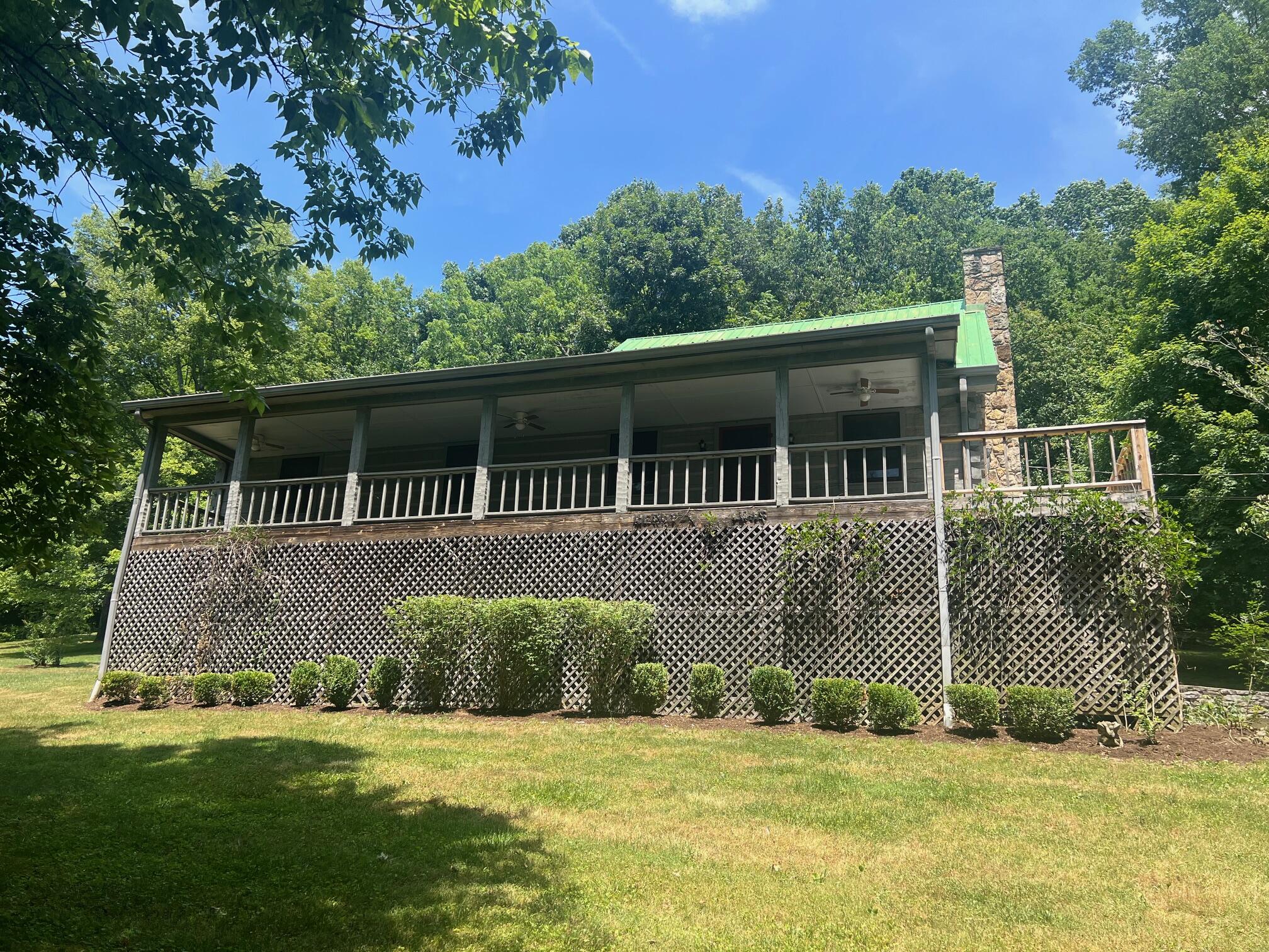 1976 Kennedy Bridge Road Lancaster, KY 40444 - Photo 1 of 32 IMG_3716