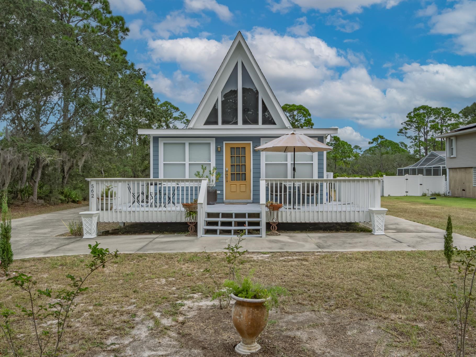 562 Mashes Sands Road Panacea, FL 32346 - Photo 2 of 33