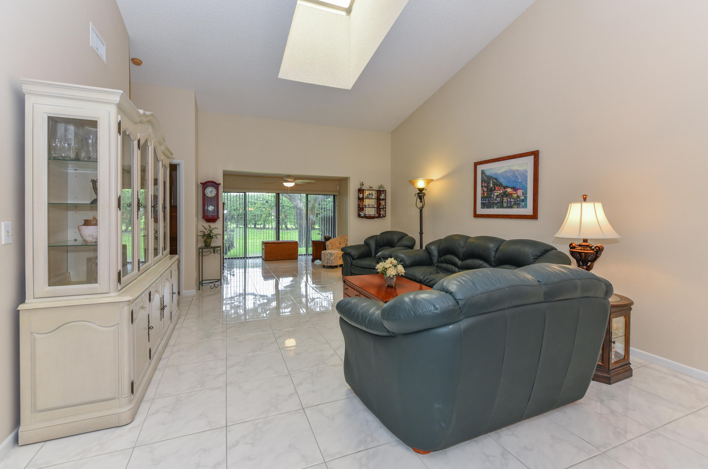 8167 Springlake Drive, Unit A Boca Raton, FL 33496 - Photo 13 of 46 8167 Springlake Dr_Michaela Marcus_26