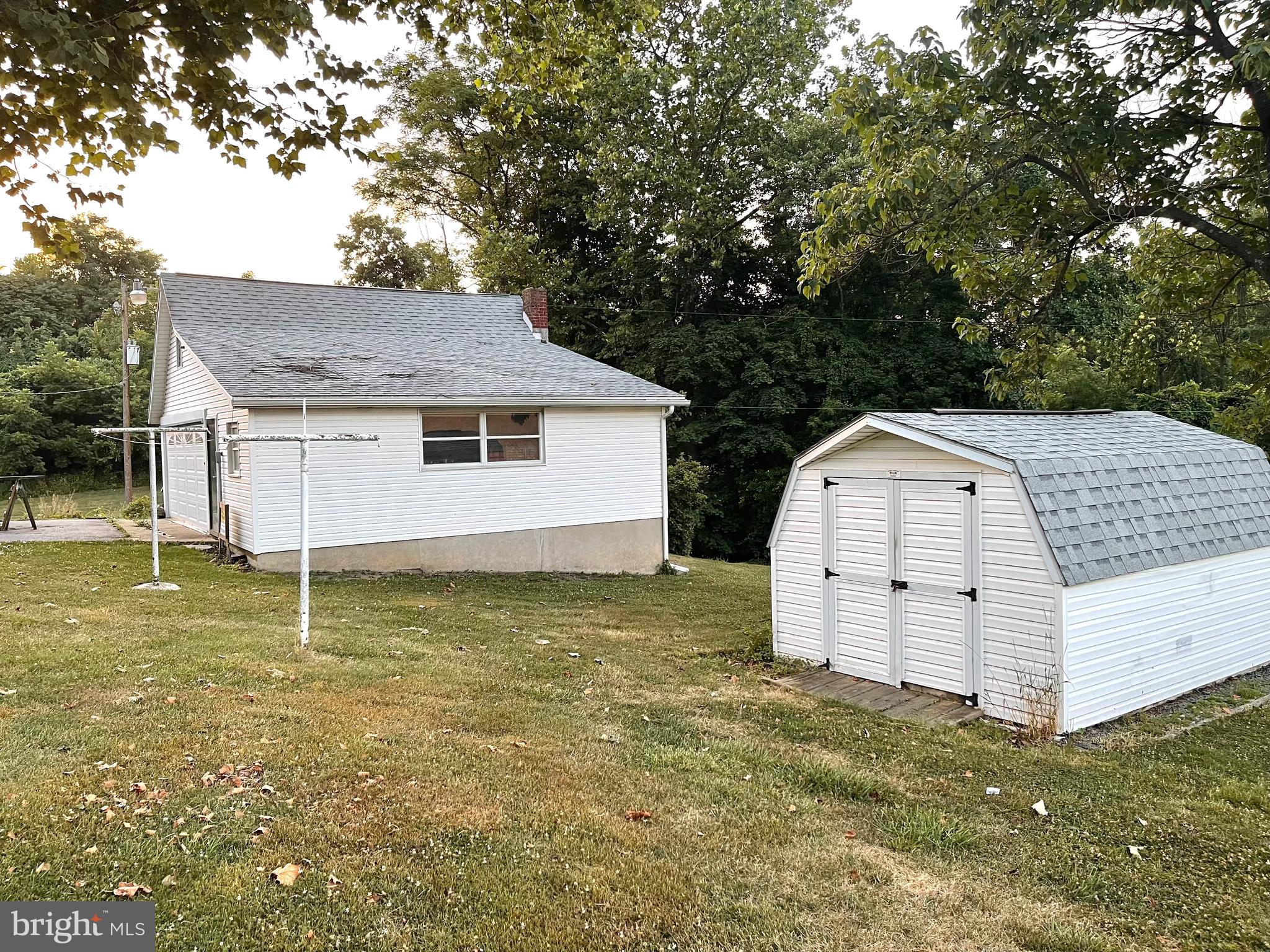 556 Accomac Road York, PA 17406 - Photo 13 of 42 Gallery Image 13