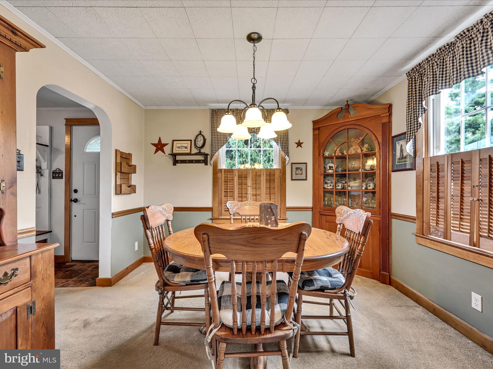 556 Accomac Road York, PA 17406 - Photo 21 of 42 Dining Room