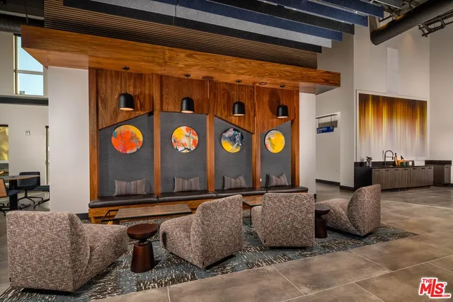 $3,450 | 1101 North Main Street, Unit C450, Los Angeles, CA 90012