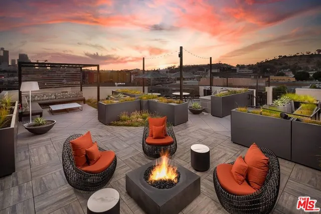 $3,450 | 1101 North Main Street, Unit C450, Los Angeles, CA 90012