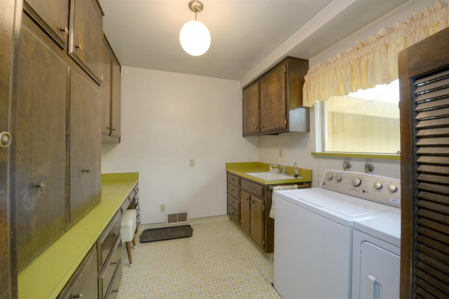 1471 Highway 33 Gustine, CA 95322 - Photo 19 of 57