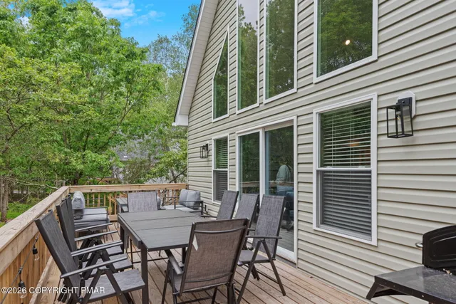 $844,900 | 93 Caedman Drive, Albrightsville, PA 18210