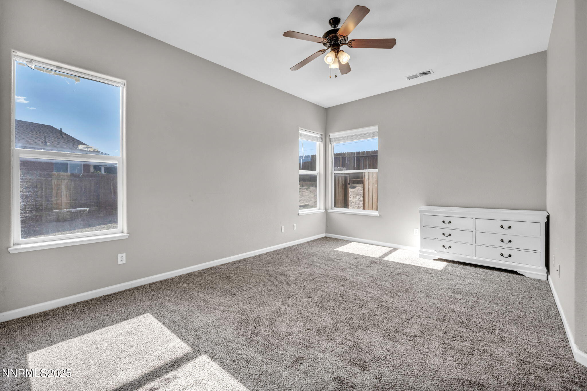 908 Jones Way Fernley, NV 89408 - Photo 10 of 17