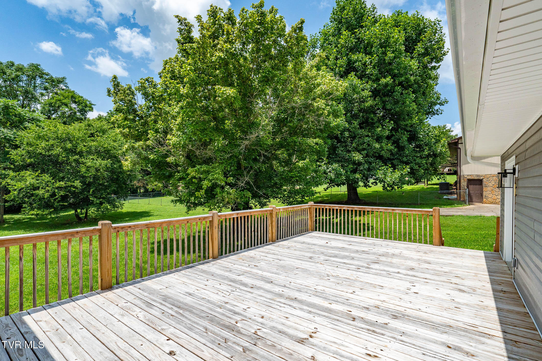 226 Dorothy Circle Limestone, TN 37681 - Photo 21 of 57 226 Dorothy Cir (17 of 28)