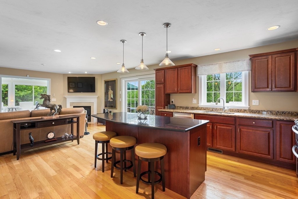 534 Newtown Road Littleton, MA 01460 - Photo 11 of 40 Gallery Image 11